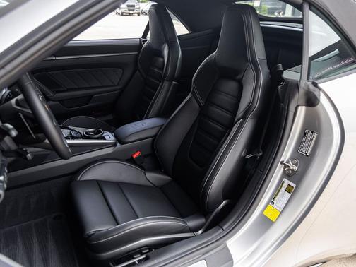 GT Silver Metallic 2026 Porsche 911 Carrera