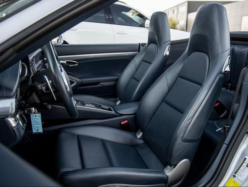 2014 Porsche 911 Carrera 4S Cabriolet