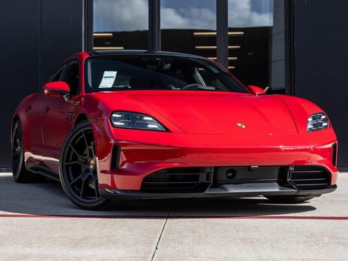 2025 Porsche Taycan GTS