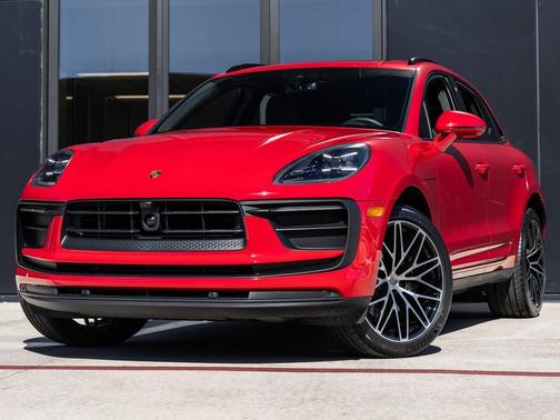 2025 Porsche Macan T