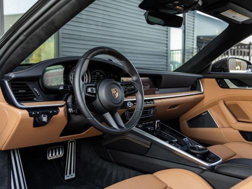 2024 Porsche 911 Turbo S