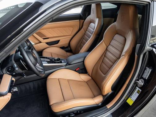 2024 Porsche 911 Turbo S