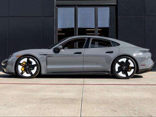 2026 Porsche Taycan Turbo S