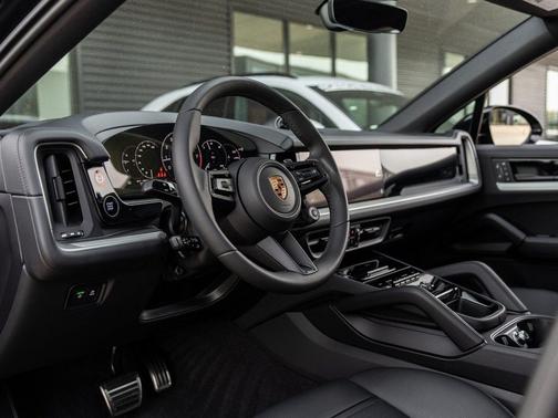 2026 Porsche Cayenne S
