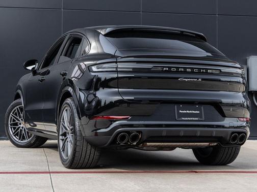2026 Porsche Cayenne S
