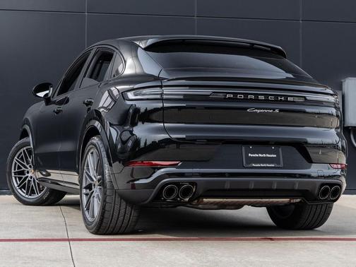 2026 Porsche Cayenne S