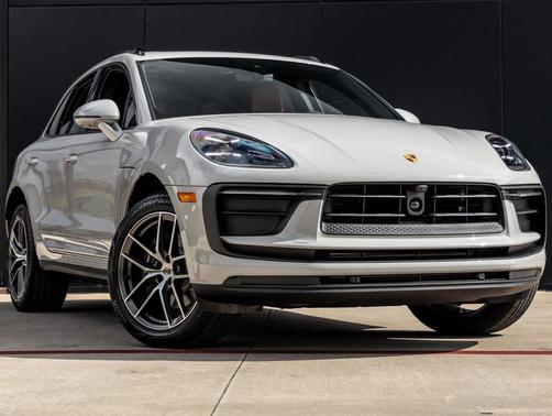 2025 Porsche Macan T