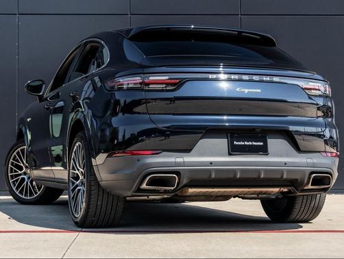 2022 Porsche Cayenne Cayenne