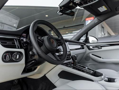 2026 Porsche Macan T