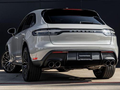 2025 Porsche Macan