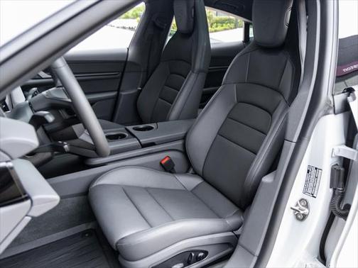 2025 Porsche Taycan Base