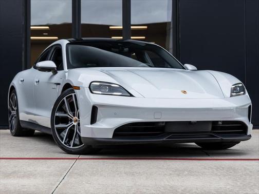 2025 Porsche Taycan Base