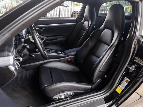 Black 2017 Porsche 911 Targa 4S