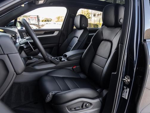 2026 Porsche Cayenne Cayenne