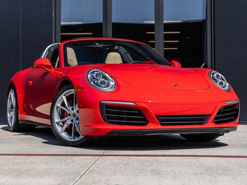 2019 Porsche 911 Targa 4S