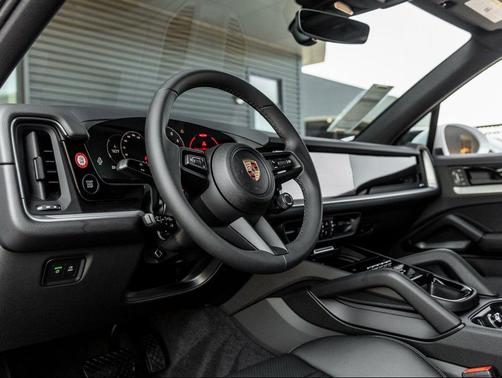 2025 Porsche Cayenne Cayenne