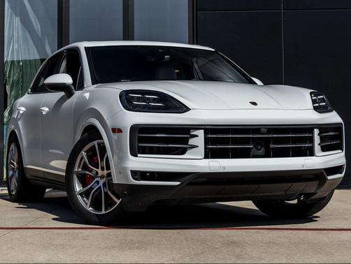 2024 Porsche Cayenne S