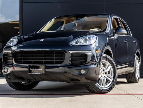 2016 Porsche Cayenne Base