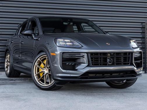 2025 Porsche Cayenne Turbo GT