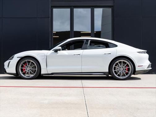 2020 Porsche Taycan 4S