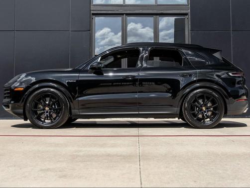 2026 Porsche Cayenne S