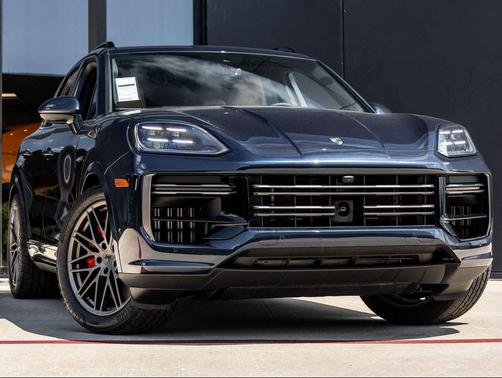 2025 Porsche Cayenne Turbo