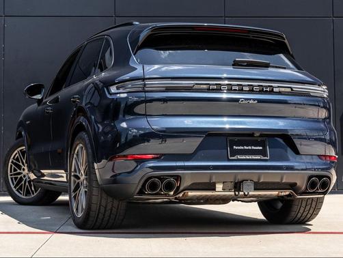 2025 Porsche Cayenne Turbo