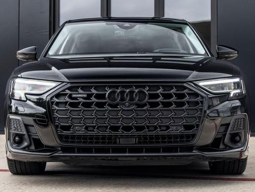 Mythos Black Metallic 2022 Audi A8 L 55 TFSI quattro Tiptronic