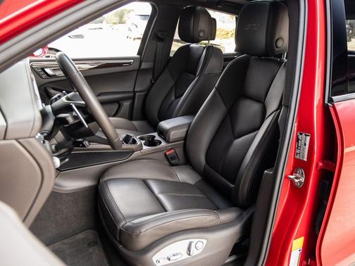 2023 Porsche Macan GTS
