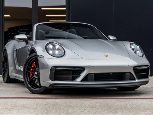 2022 Porsche 911 Carrera GTS