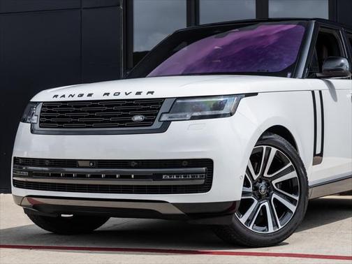 2023 Land Rover Range Rover P400 SE