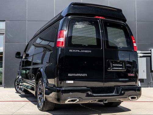 2025 GMC Savana 2500 Work Van