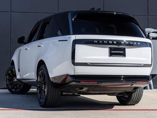 2024 Land Rover Range Rover P400 SE