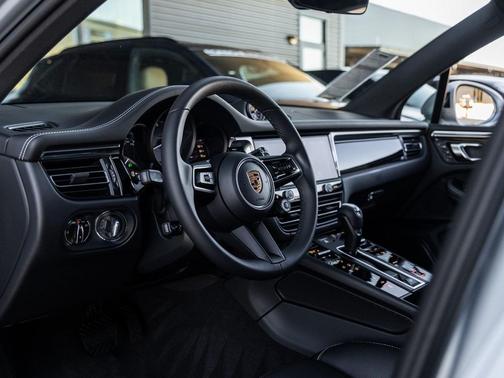 2026 Porsche Macan S