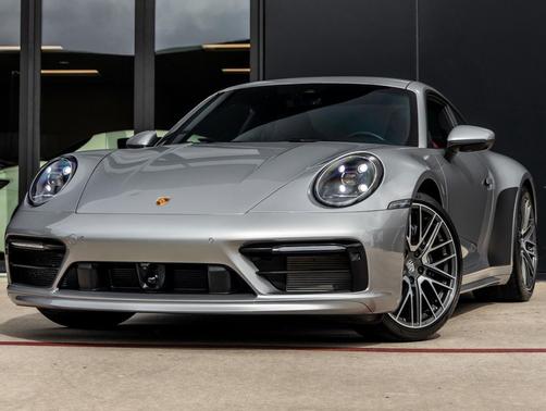 2021 Porsche 911 Carrera