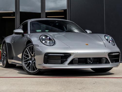 2021 Porsche 911 Carrera