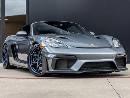 2024 Porsche 718 Spyder RS