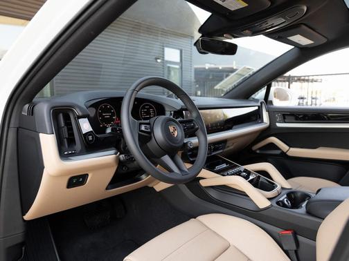 2025 Porsche Cayenne Cayenne