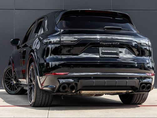 2021 Porsche Cayenne GTS
