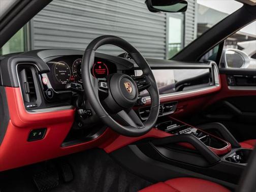 2025 Porsche Cayenne