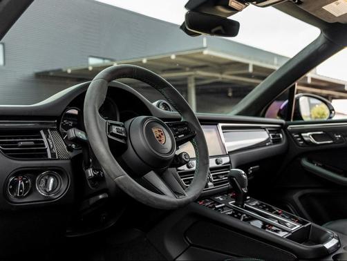 2023 Porsche Macan GTS