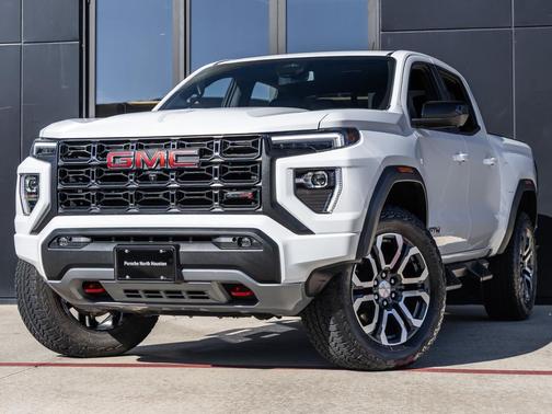 2024 GMC Canyon AT4