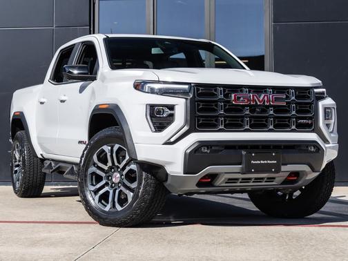 2024 GMC Canyon AT4
