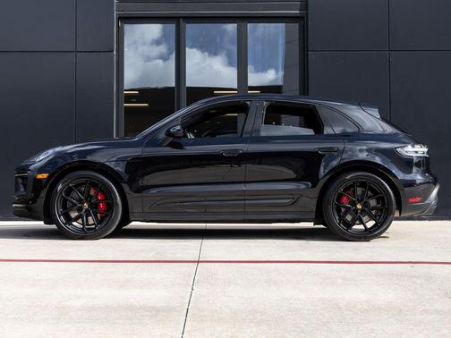 2023 Porsche Macan GTS