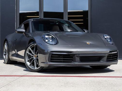 2024 Porsche 911 Carrera