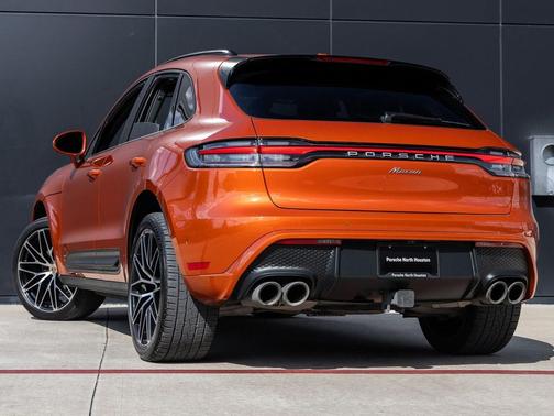 2023 Porsche Macan T
