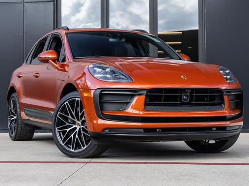 2023 Porsche Macan T