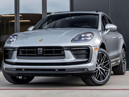 Dolomite Silver Metallic 2026 Porsche Macan Macan