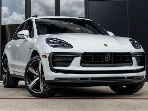2026 Porsche Macan T
