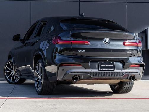 2021 BMW X4 xDrive30i